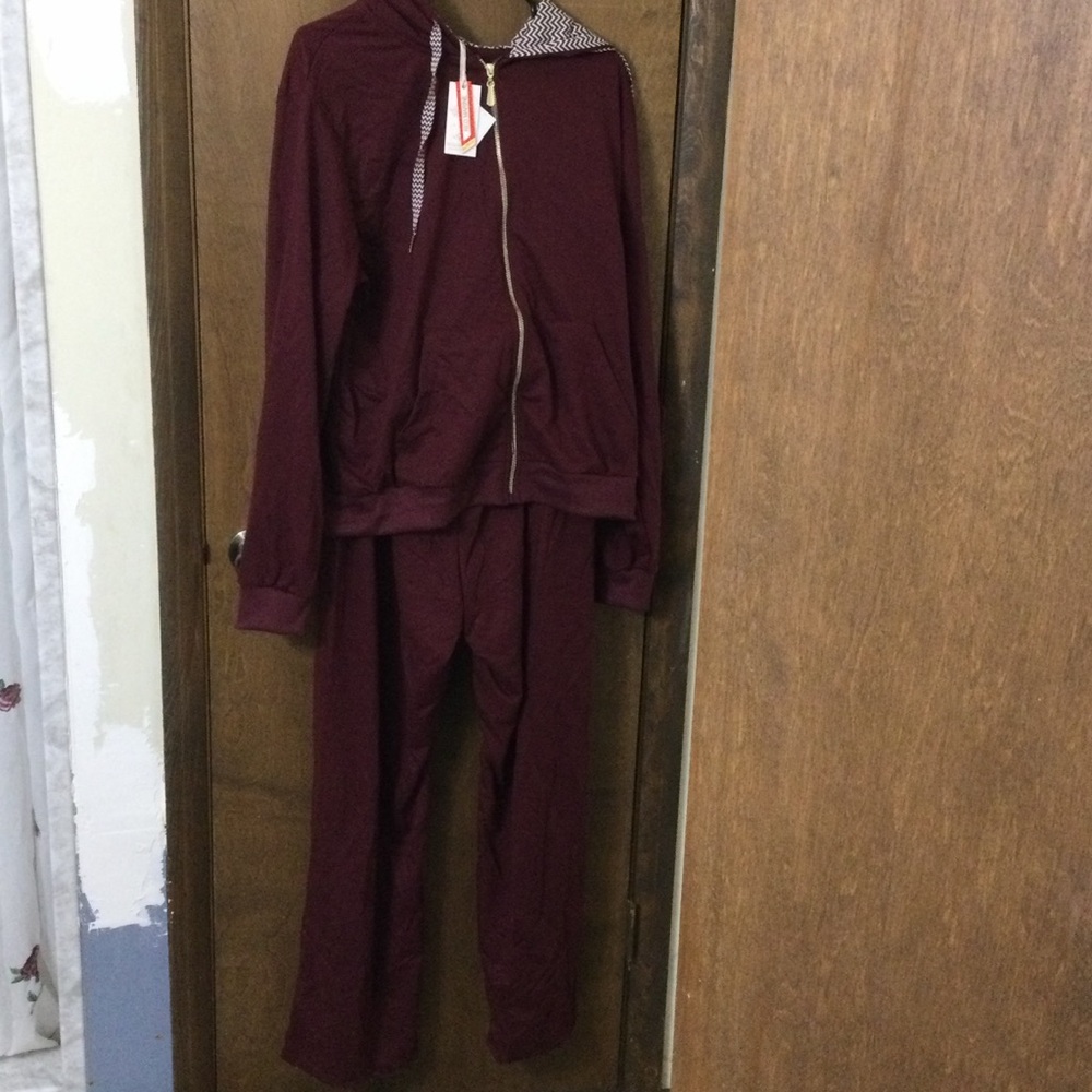 Women's Burgundy Zip Hoodie & Pants Set